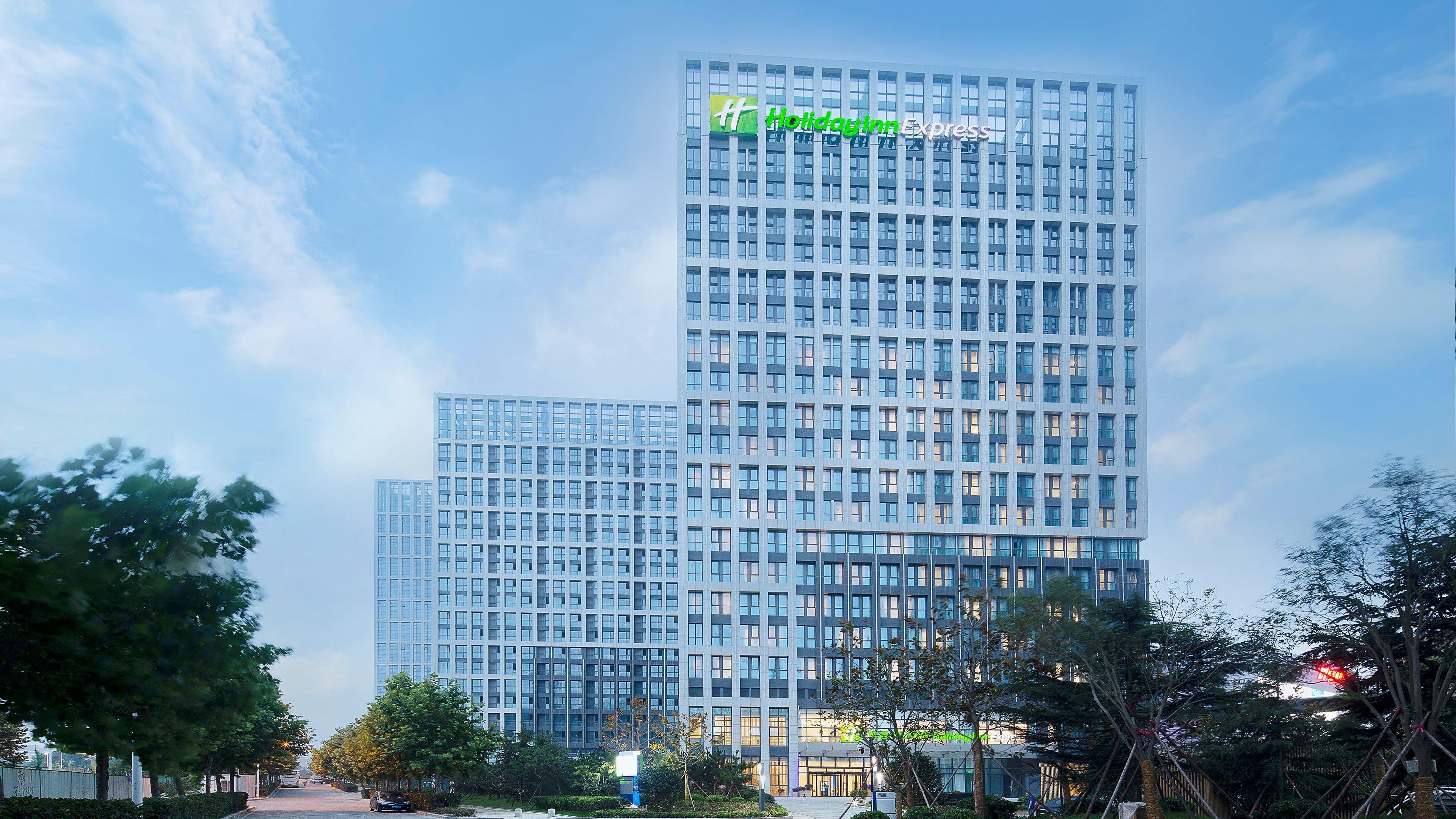 Holiday Inn Express - Qingdao West Coast, An Ihg Hotel Exterior foto